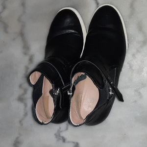 L. Paolo Felicia leather wedge sneakers sz 8.5 excellent condition rubber sole